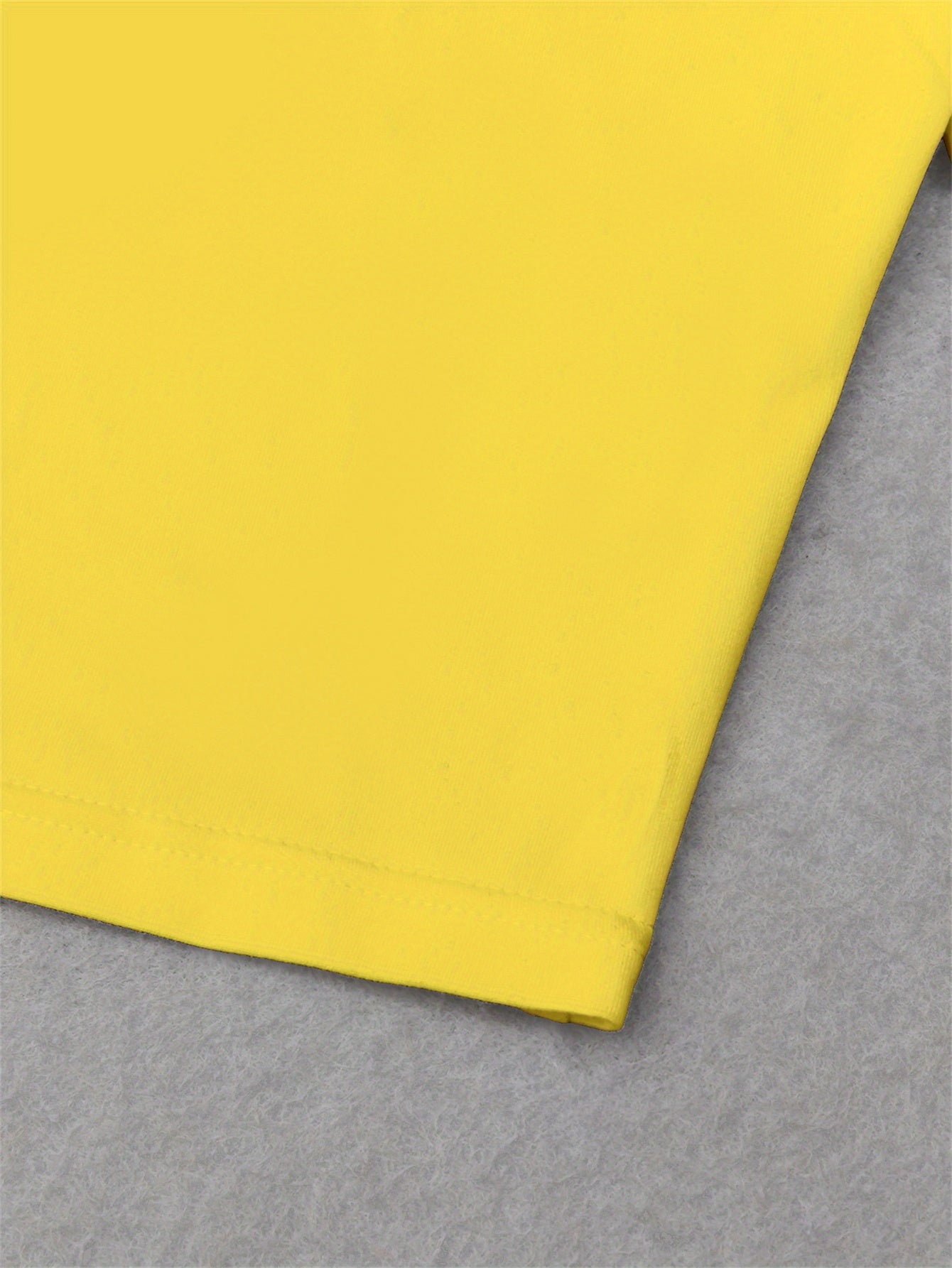 Kurzarm-T-Shirt mit verspieltem Pfotenabdruck