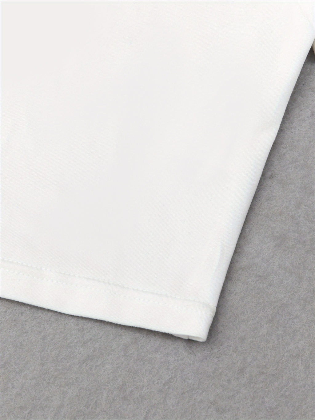 Kurzarm-T-Shirt mit verspieltem Pfotenabdruck