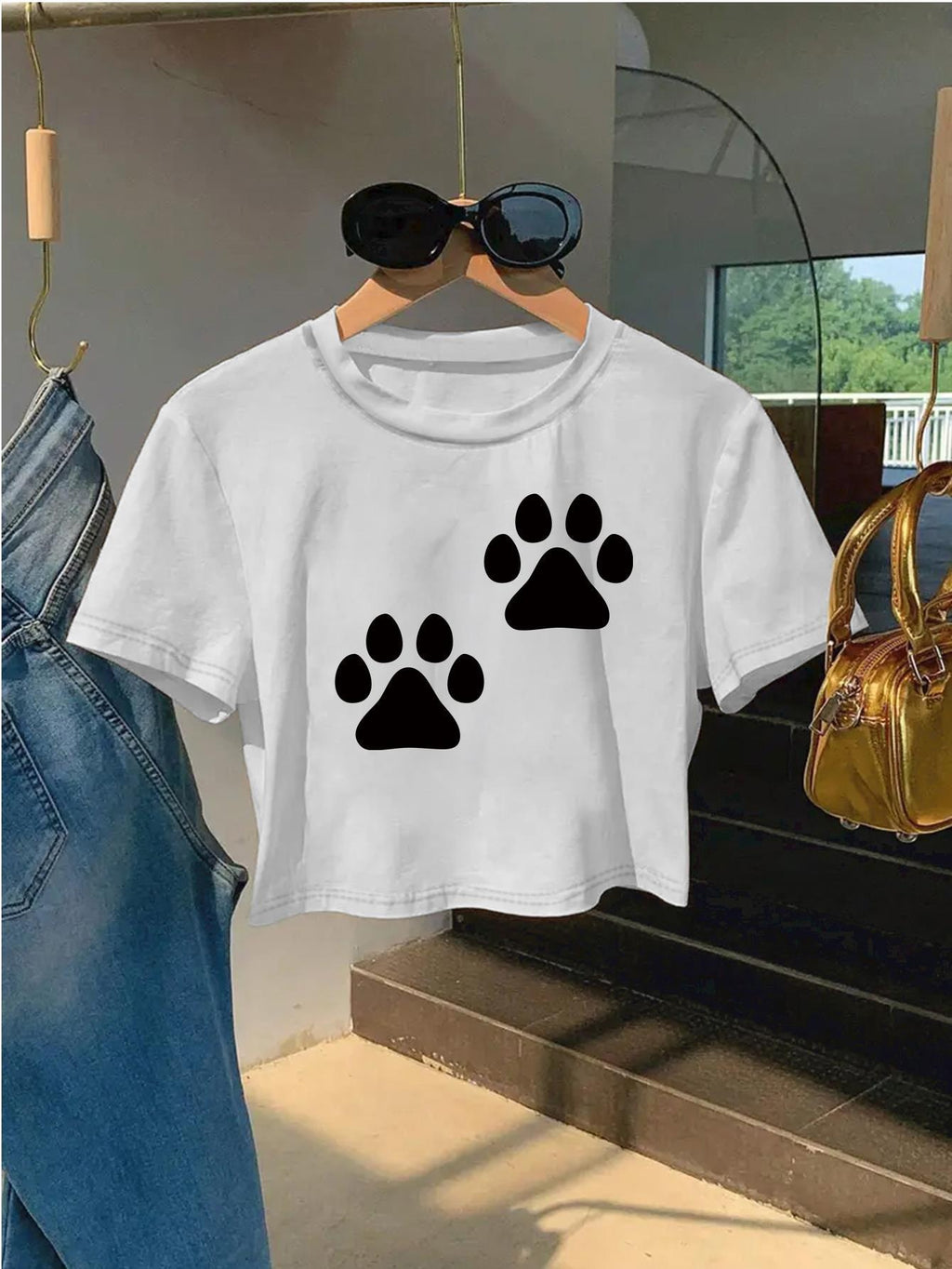 Kurzarm-T-Shirt mit verspieltem Pfotenabdruck